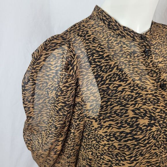 Ted Baker Chiffon Animal Print Exaggerated Shoulder Button Front Blouse Size 3 - Picture 5 of 10